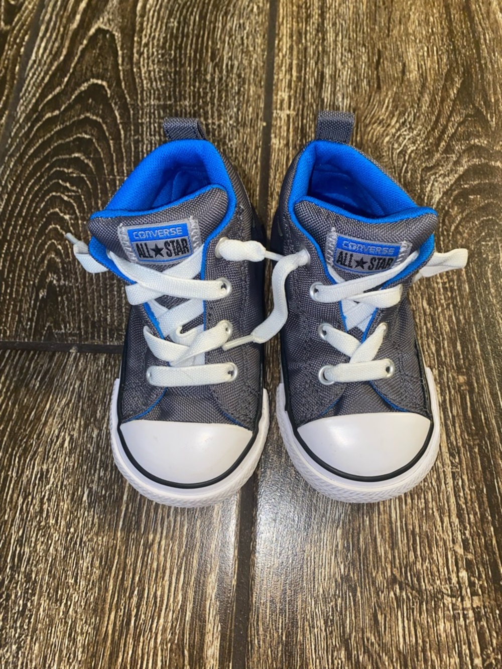 Converse Kids Gray & Bright Blue All Star Low-Top Sneakers